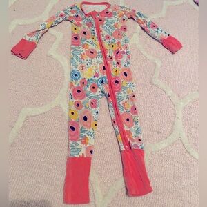 Little sleepies pajamas 6-12 months